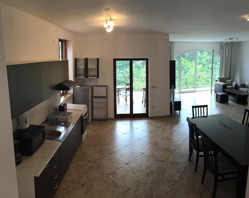 Villa Flora Opatija Phòng bức ảnh