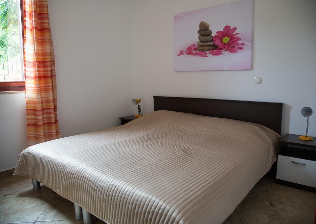 Villa Flora Opatija Phòng bức ảnh