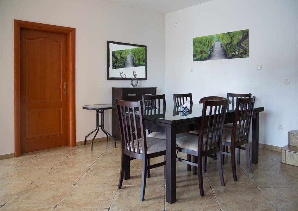 Villa Flora Opatija Phòng bức ảnh